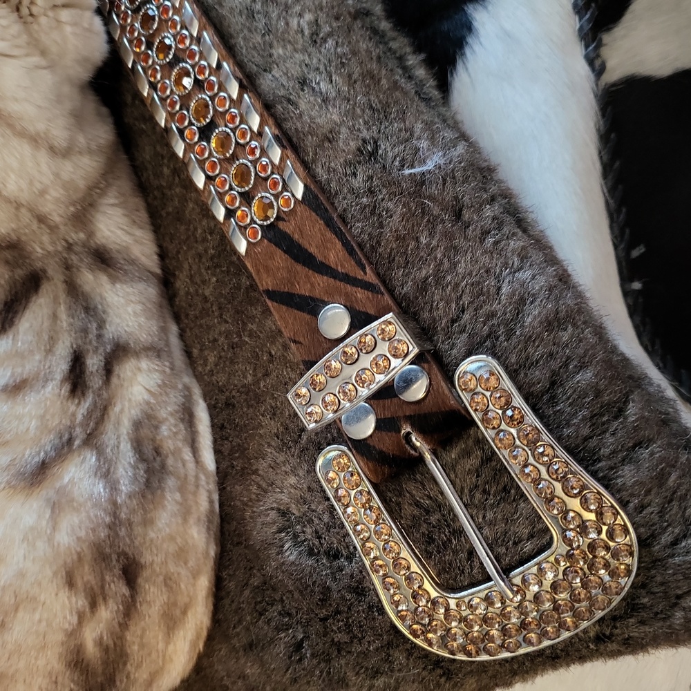 Beautiful Western Copper Rhinestone Crystal Zebra Patterned Fur Belt